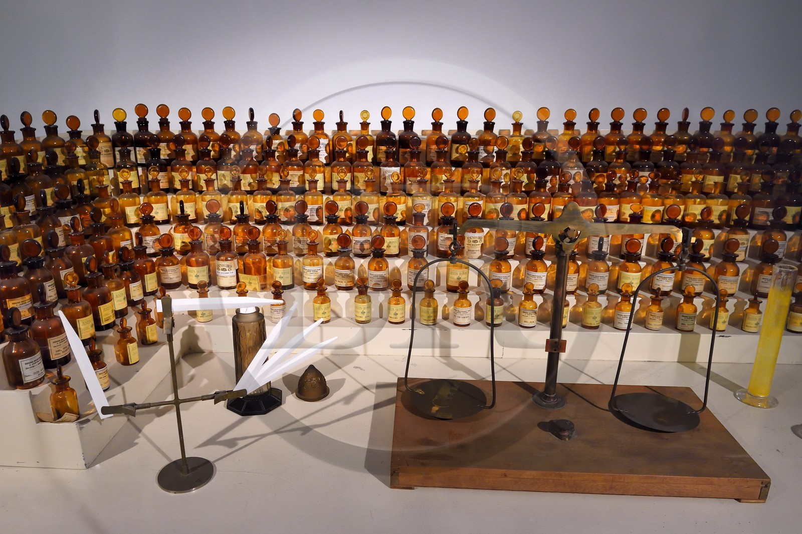 France, Alpes-Maritimes (06), Grasse, Musée International de la Parfumerie, l'orgue à parfums du célèbre nez Jean Carles