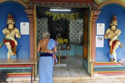 France, île de la Réunion, commune de Etang Saint-Paul, le chemin du Tour des Roches,  temple Tamoul dédié à Shiva