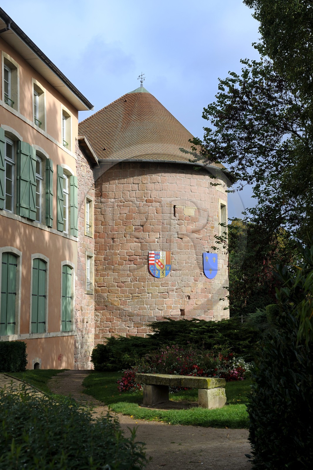 France, Vosges (88), Epinal, la Tour du Chapitre dans l'ancienne muraille