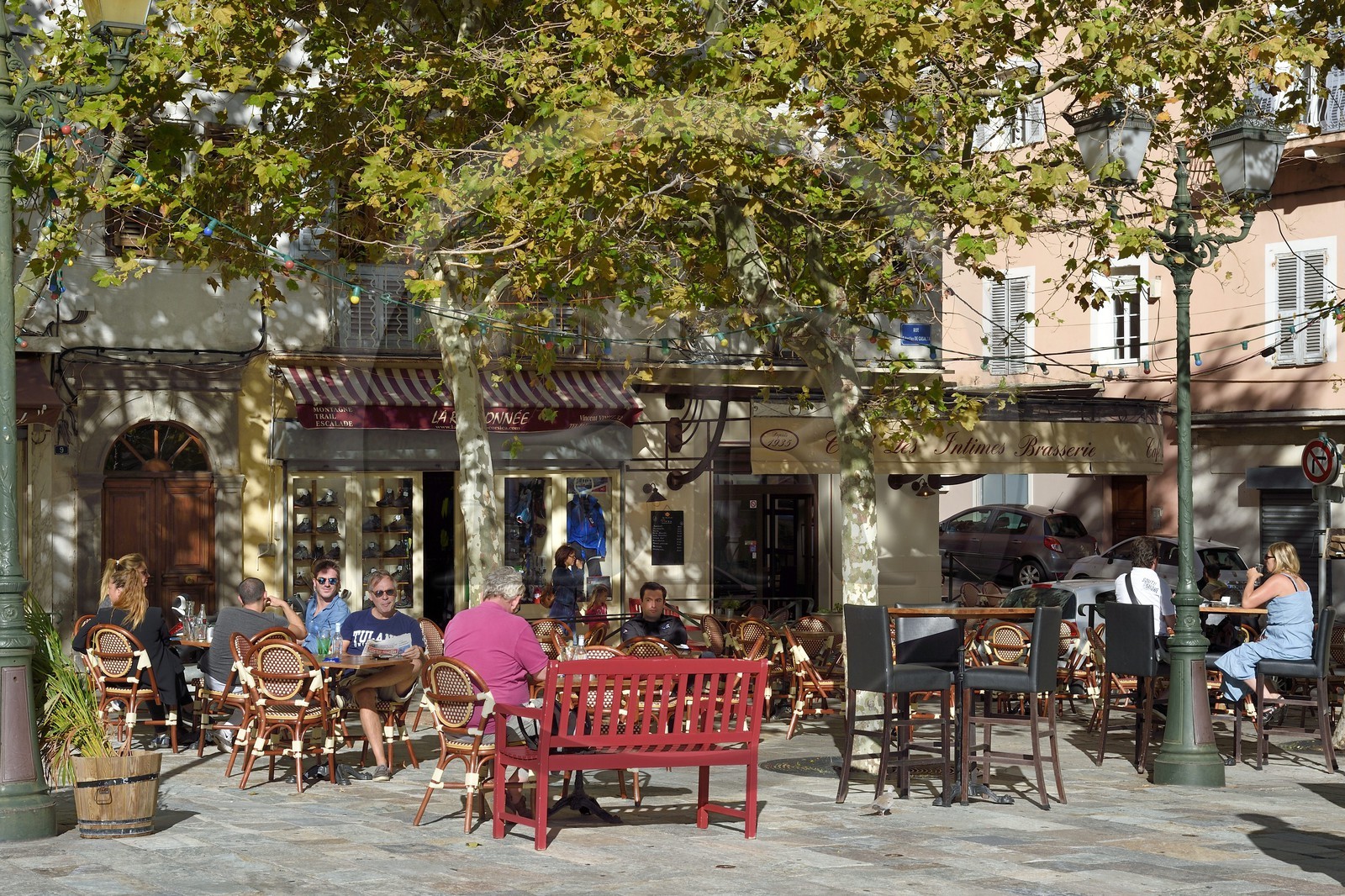 France, Haute Corse, Bastia, cafe on the Marketplace