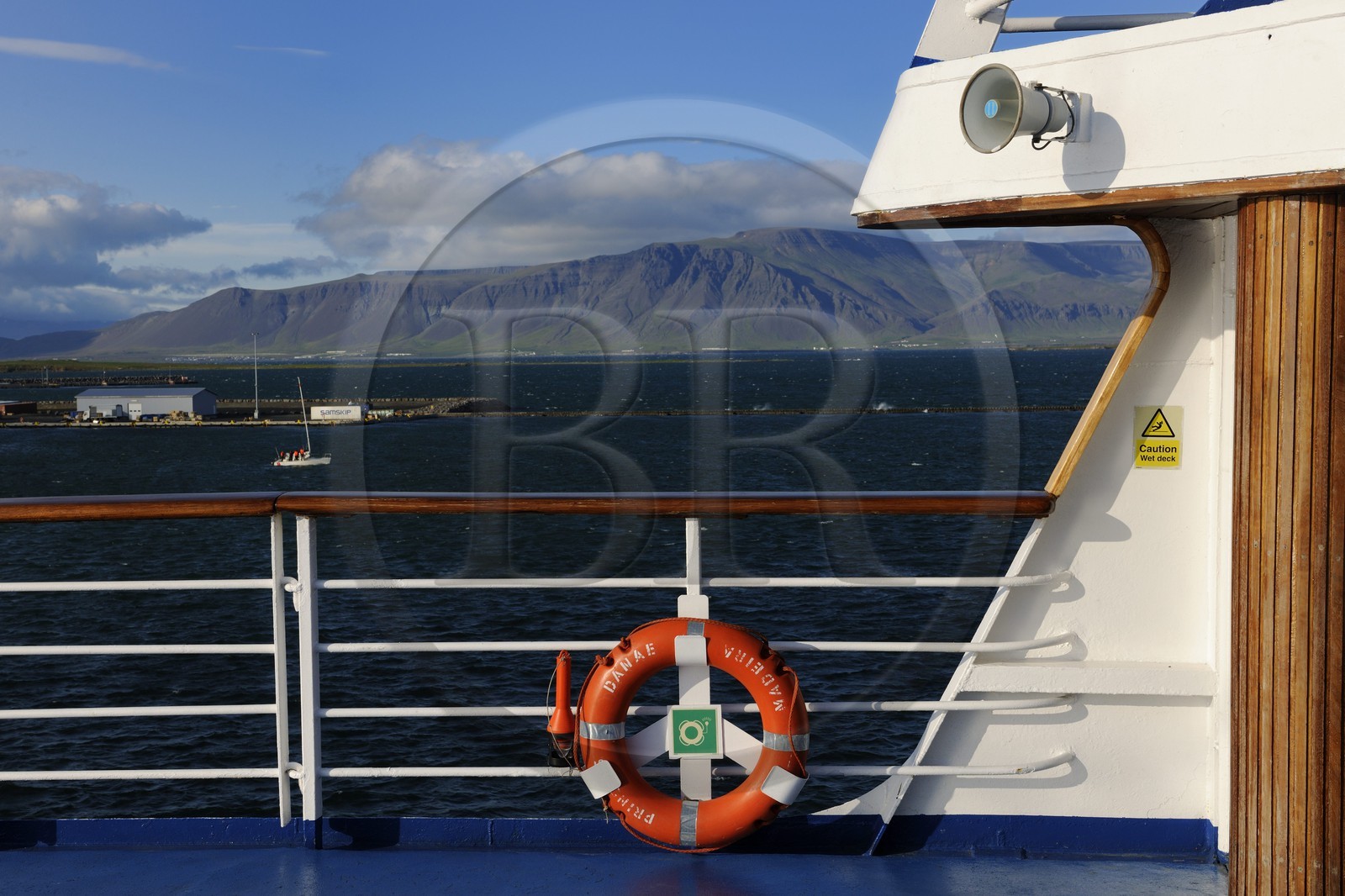 Islande, Reykjavik, le bateau de croisière Princess Danaé au port