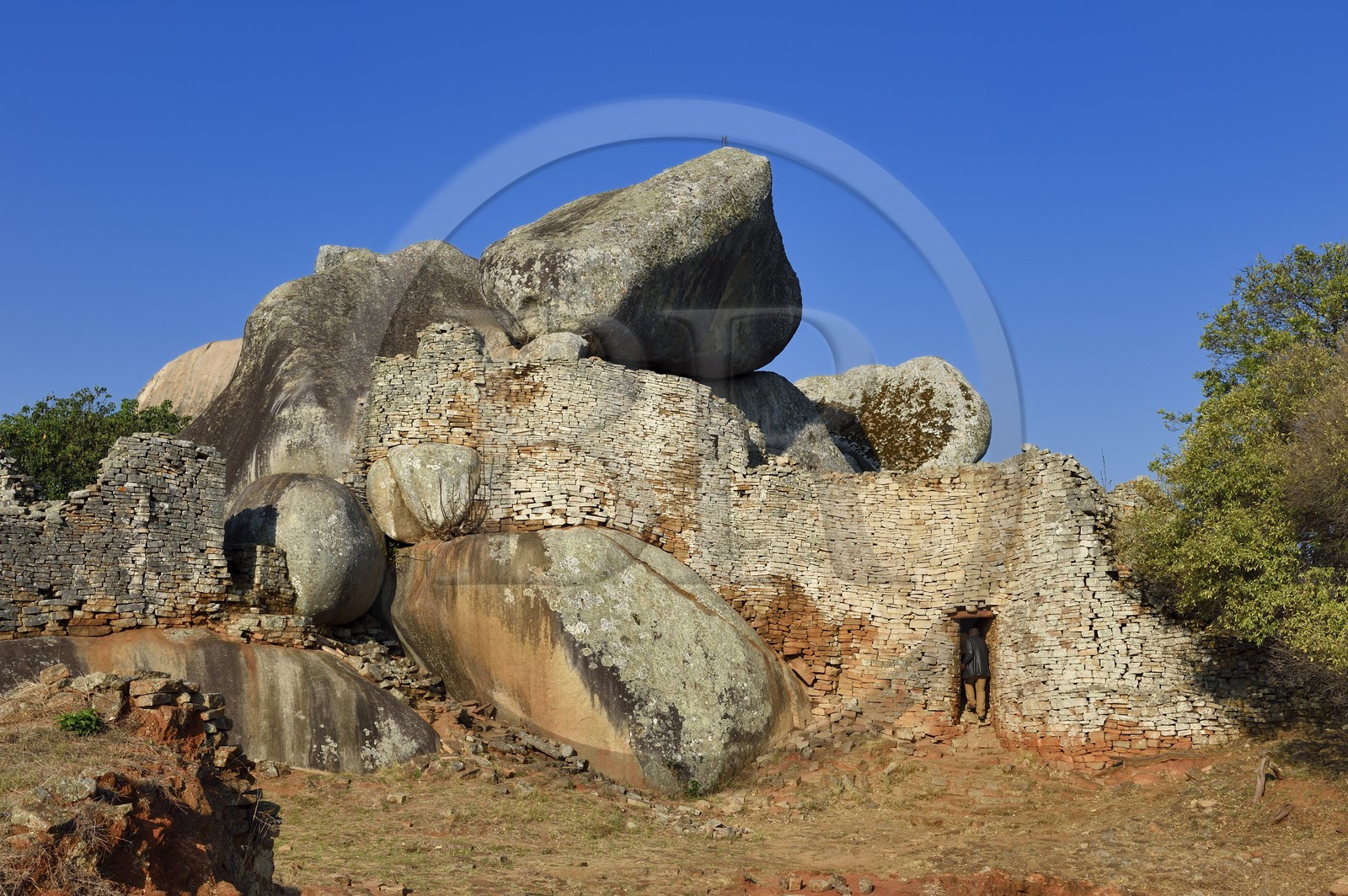 Zimbabwe, province de Masvingo, les ruines du site archéologique du Grand Zimbabwe, classé Patrimoine Mondial de l'UNESCO, Xème au XVème siècle, l'enclos oriental des Ruines de la colline (Hill Complex)