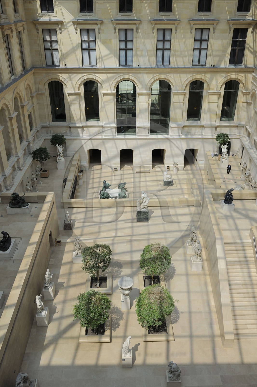 France, Paris (75), Musée du Louvre, la cour Marly
