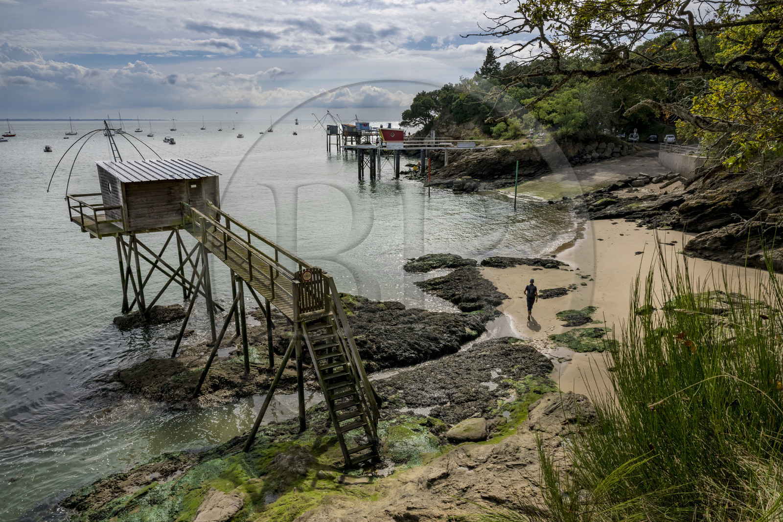 France, Loire Atlantique, Estuaire de la Loire, Saint Nazaire, Trébézy beach, traditional carrelet (fishing shack)