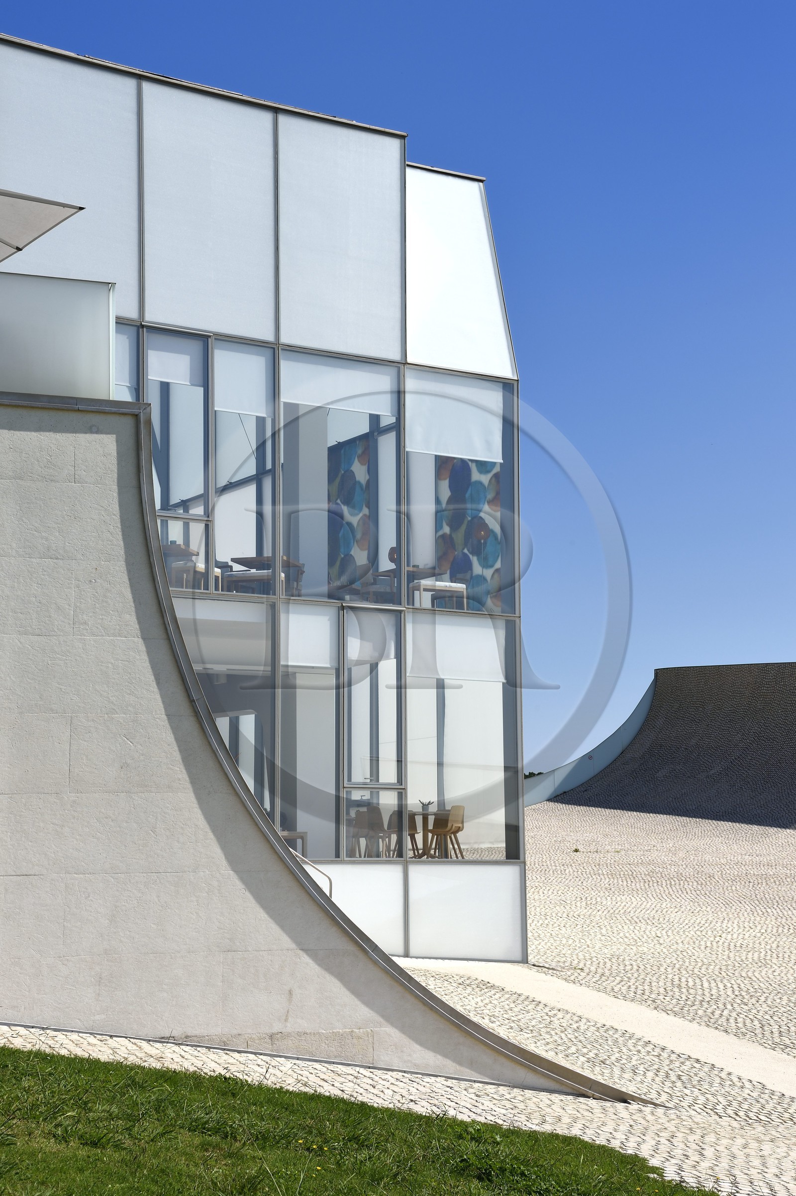 France, Pyrénées-Atlantiques (64), Pays-Basque, Biarritz, la Cité de l'Océan et du Surf de l'architecte Steven Holl