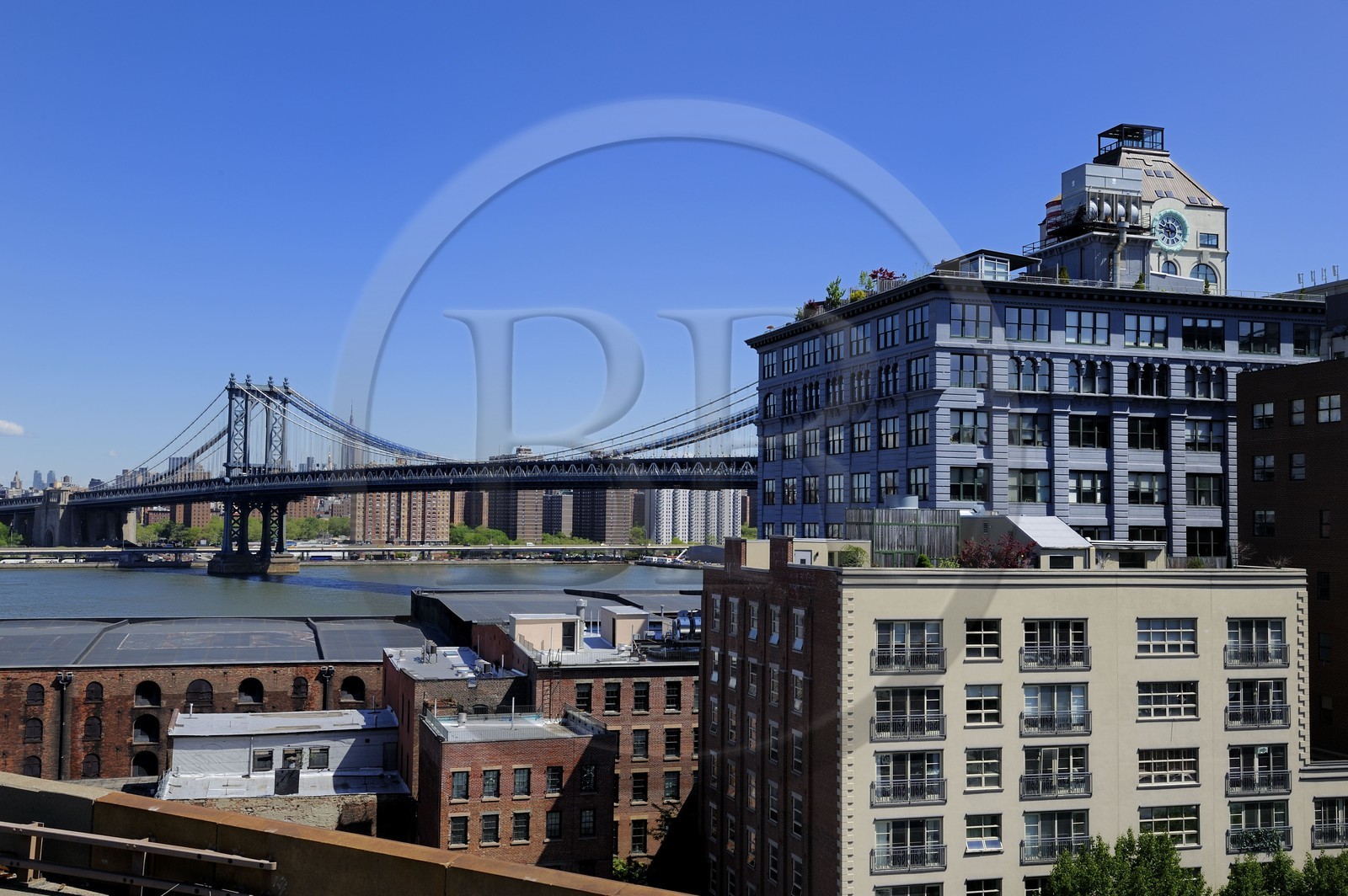 Etats-Unis, New York, Brooklyn, Manhattan Bridge et le quartier en pleine rénovation Dumbo (District Under the Manhattan Bridge Over)