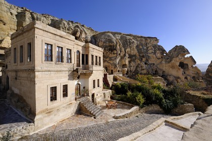 Turquie, Anatolie Centrale, province de Nevsehir, Cappadoce classée Patrimoine Mondial de l'UNESCO, Ürgüp, hôtel de luxe Yunak Evleri dans les anciennes maisons troglodytiques