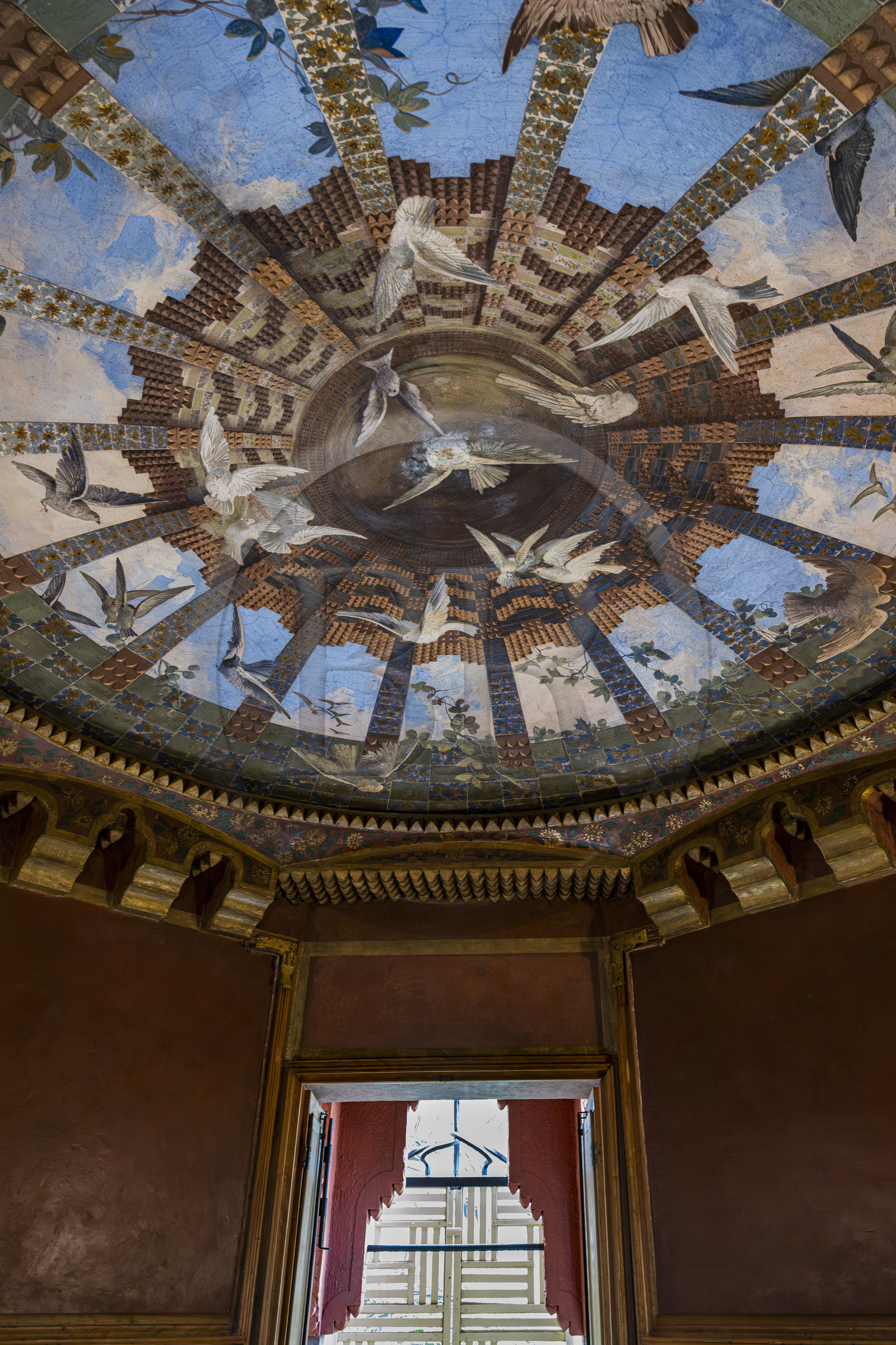 Spain, Catalonia, Barcelona, Casa Vicens (1883 - 1885) by Catalan modernist architect Antoni Gaudi, UNESCO World Heritage Site, living room dome