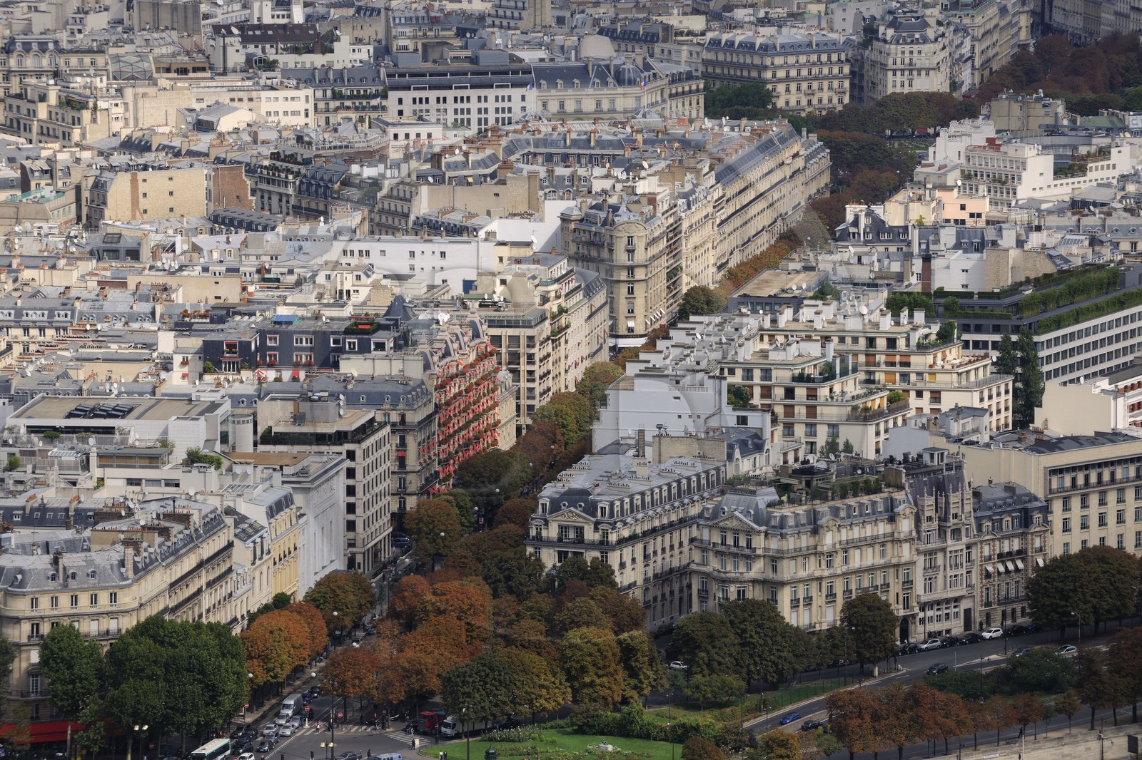France, Paris (75), l'avenue Montaigne