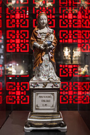 France, Morbihan (56), Port-Louis, la citadelle de Port-Louis, musée de la Compagnie des Indes, statue de la Vierge à l'Enfant, chine 1757 sous les traits de Konuan Yin