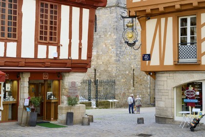 France, Morbihan, Gulf of Morbihan (Golfe du Morbihan), Vannes, half-timbered houses place Henri IV and Saint Pierre Cathedral in the background