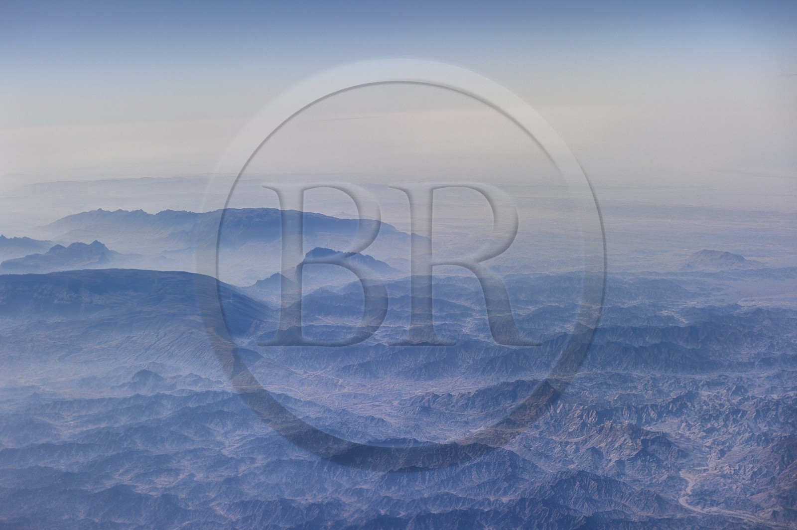 Sultanat d'Oman, côte nord vers le Jebel Shams (vue aérienne)