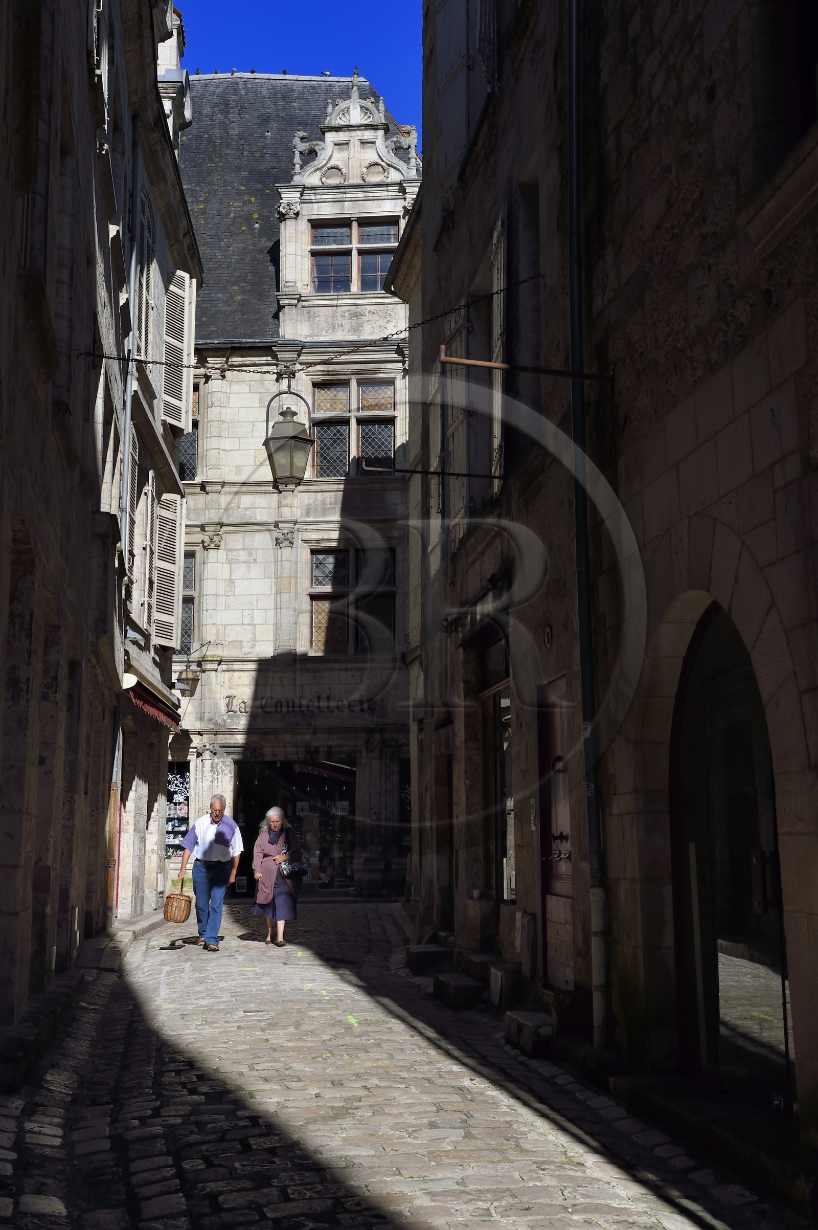 France, Dordogne, White Perigord, Perigueux, the mansion Maison Estignard at the end of the rue de la Miséricorde