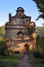 France, Bas-Rhin, Parc regional des Vosges du nord (Northern Vosges Regional Natural Park), La Petite Pierre, Renaissance style house of guard called Maison des Paiens (House of the Pagans) built in 1534