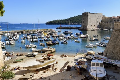 Croatie, Dalmatie, cote dalmate, Dubrovnik, centre historique classé Patrimoine Mondial de l'UNESCO, le vieux-port
