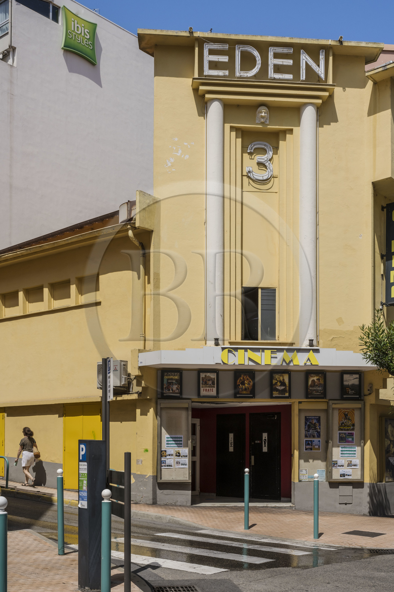 France, Alpes-Maritimes (06), Menton, le cinema Eden à l'architecture Art Déco