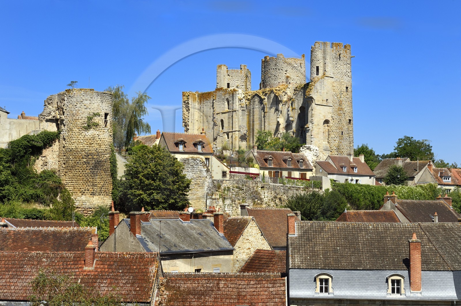 France, Allier (03), former province of Bourbonnais, the 13th century Bourbon l'Archambault castle