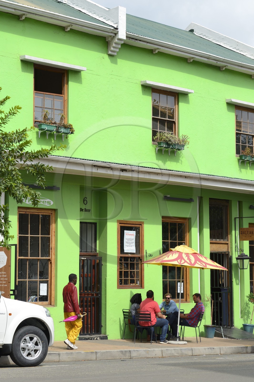 South Africa, Gauteng Province, Johannesburg, Braamfontein, restaurant in De Beer street