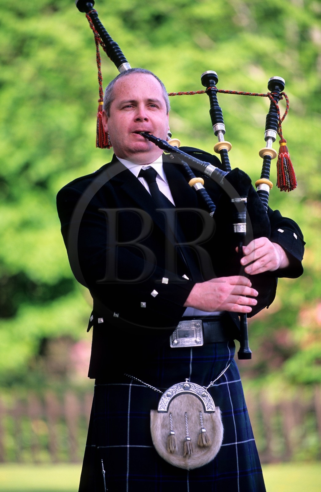 Royaume-Uni, Ecosse, Inverness, joueur de cornemuse