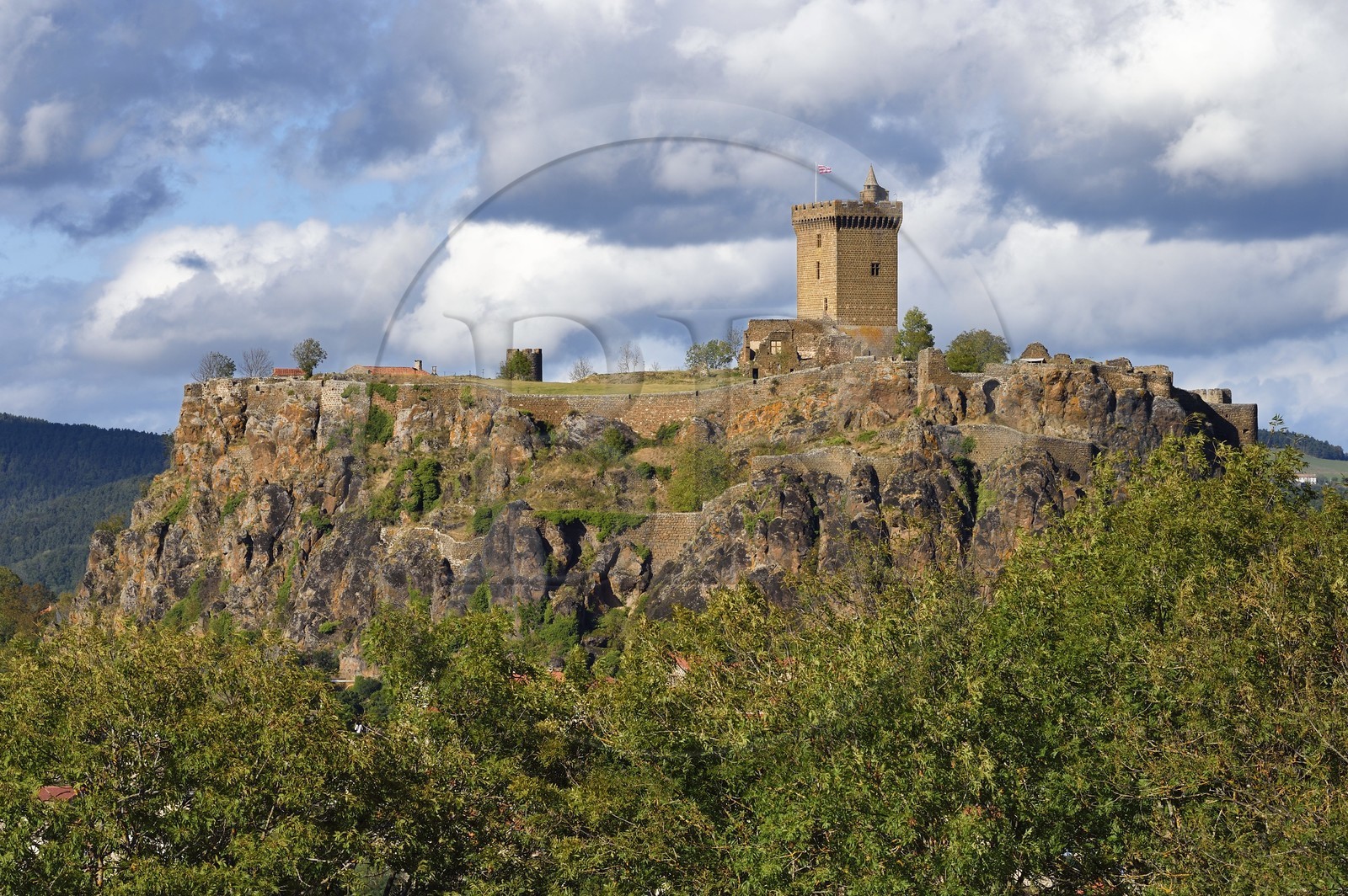 France, Haute-Loire (43), Polignac, Chateau de Polignac, forteresse du XIe siècle sur un plateau basaltique