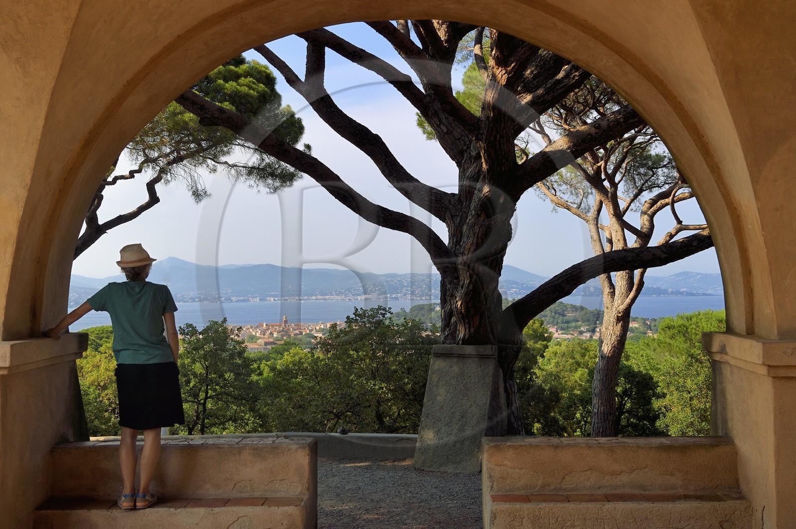 France, Var (83), Saint-Tropez vu depuis la chapelle sainte-Anne