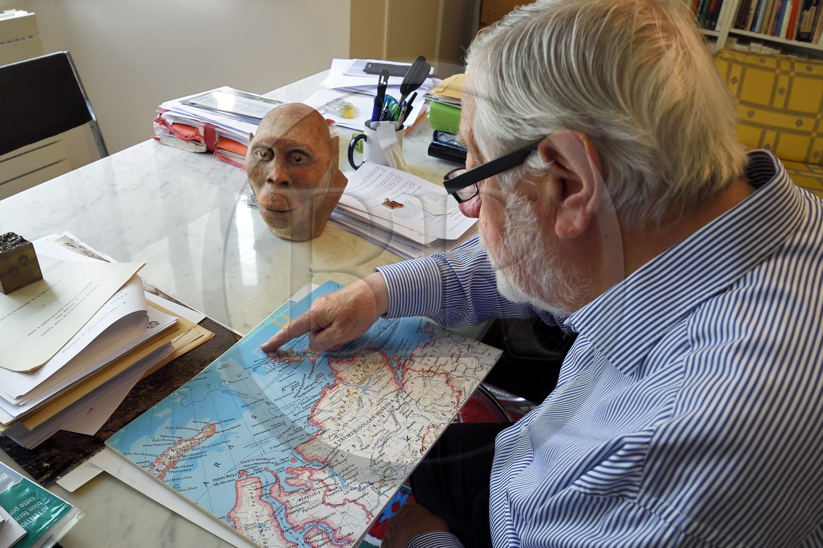 France, Paris, the french paleontologist and paleoanthropologist Yves Coppens, professor at the College de France, in the office of his home in Paris