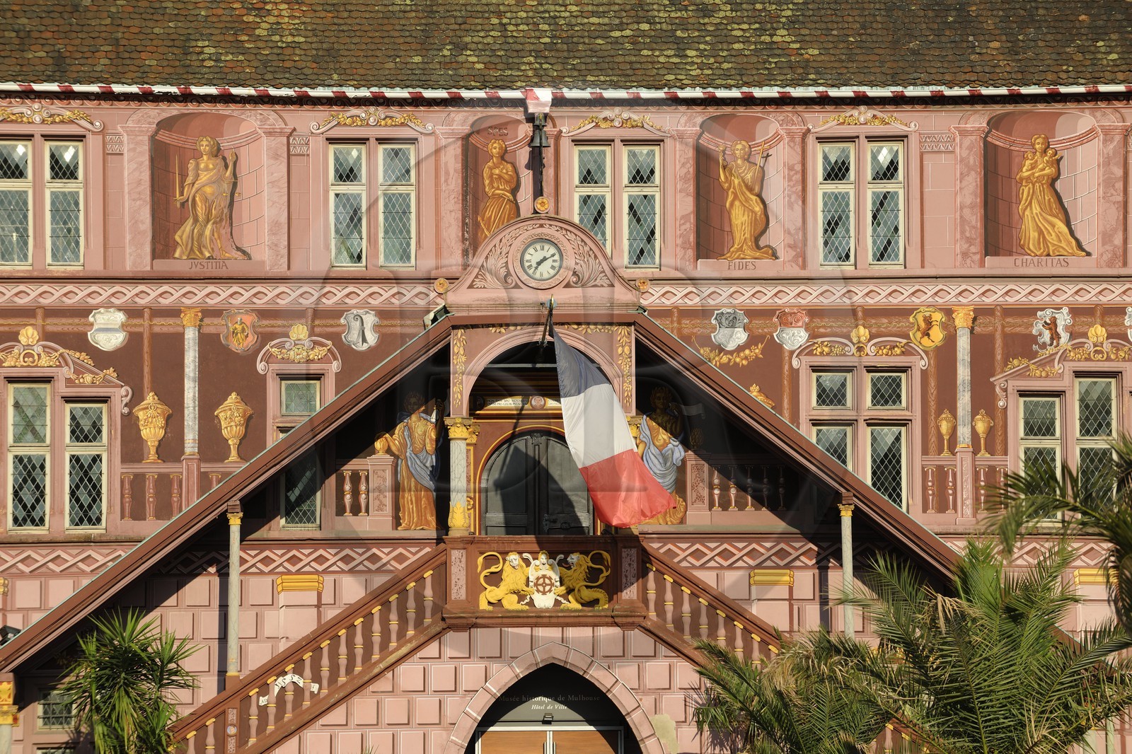 France, Haut-Rhin (68), Mulhouse, place de la Reunion, l'Hôtel de Ville et musée historique