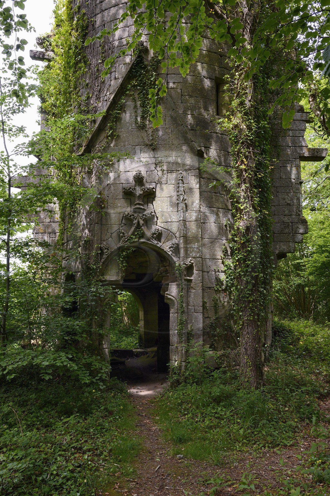 France, Finistère (29), Pont-Aven, Nizon, chateau de Rustephan, ancien manoir du XVe et du XVIe siècle en ruine