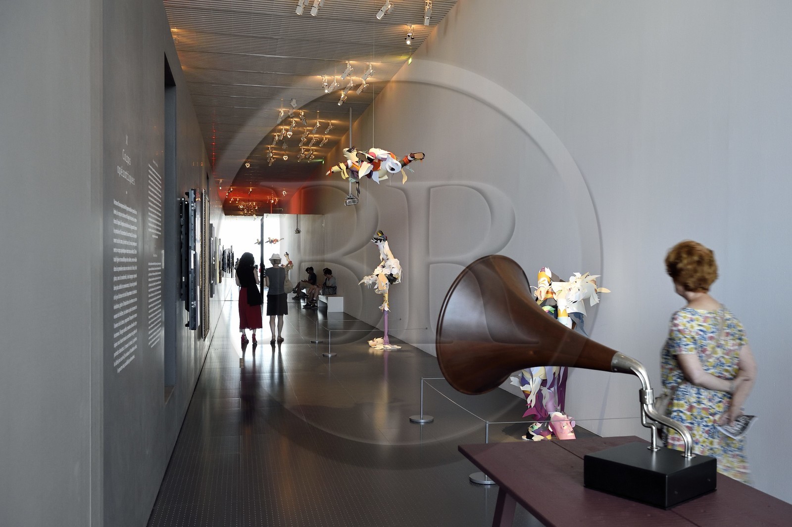 France, Moselle (57), Metz, quartier de l'Amphithéatre, le Centre Pompidou-Metz, centre d'art conçus par les architectes Shigeru Ban et Jean de Gastines