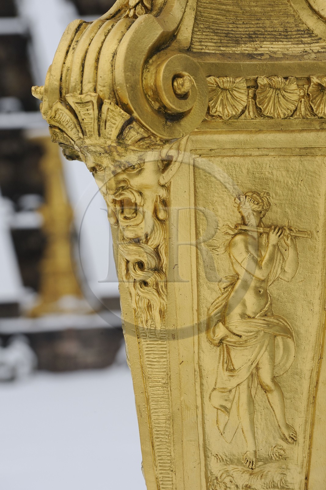 France, Yvelines (78), parc du château de Versailles sous la neige, classé Patrimoine Mondial de l'UNESCO, le Bosquet de la Salle de Bal