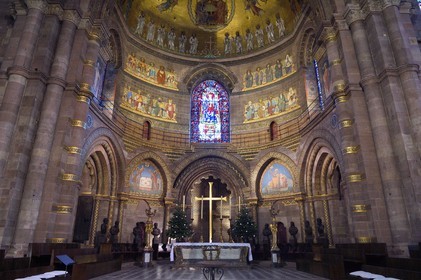 France, Bas Rhin, Strasbourg, old town listed as World Heritage by UNESCO, Notre Dame Cathedral, the Romanesque choir
