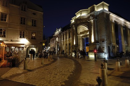 France, Charente-Maritime (17), La Rochelle, l'ancien couvent des Carmes dans la rue Saint-Jean-du-Pérot