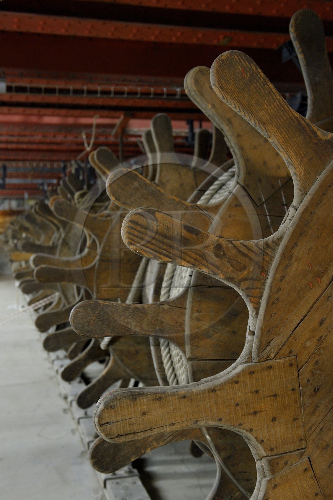 France, Paris (75), Opéra Garnier, les cabestans sous la scène au 5ème Dessous