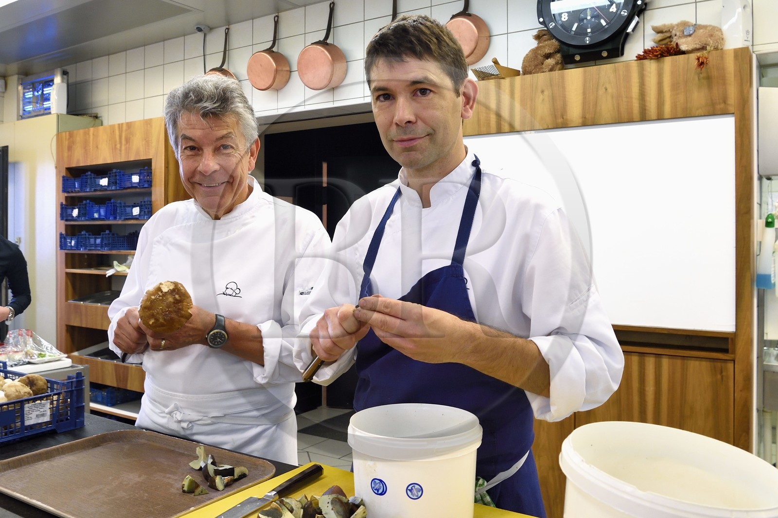 France, Haute-Loire (43), Saint-Bonnet-le-Froid, Restaurant 3 étoiles Régis et Jacques Marcon, Régis (le père) et Jacques (le fils) Marcon