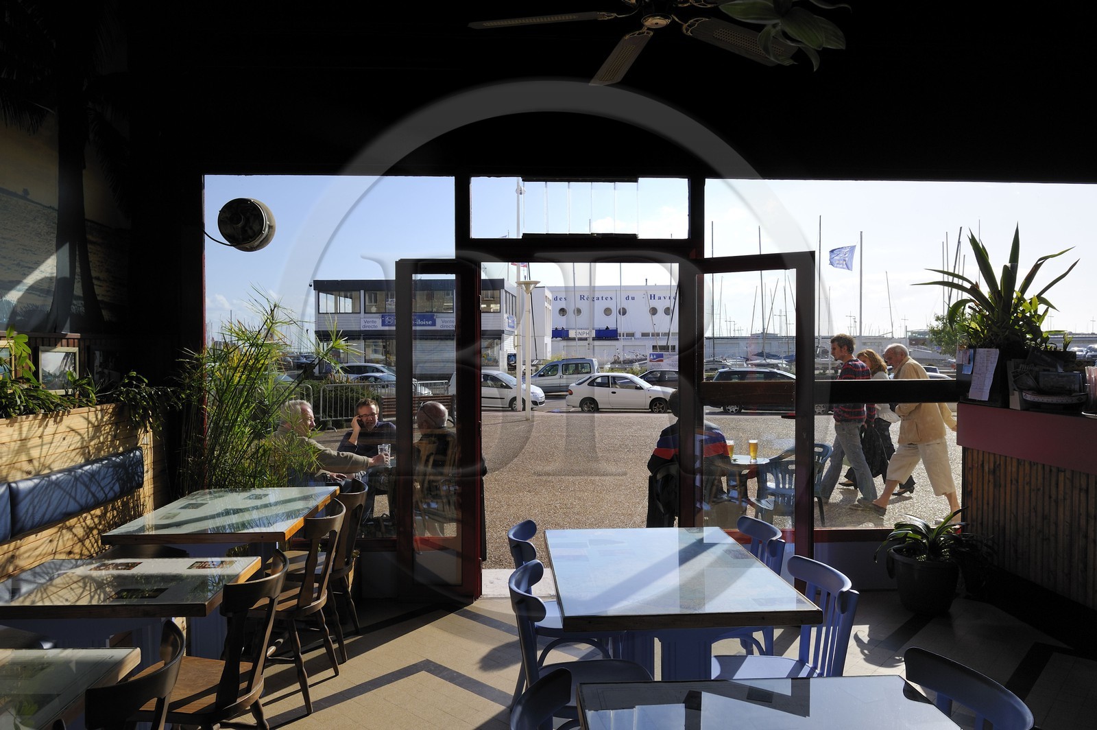 France, Seine Maritime, Le Havre, the Cafe Au Bon Retour on the boulevard Clemenceau