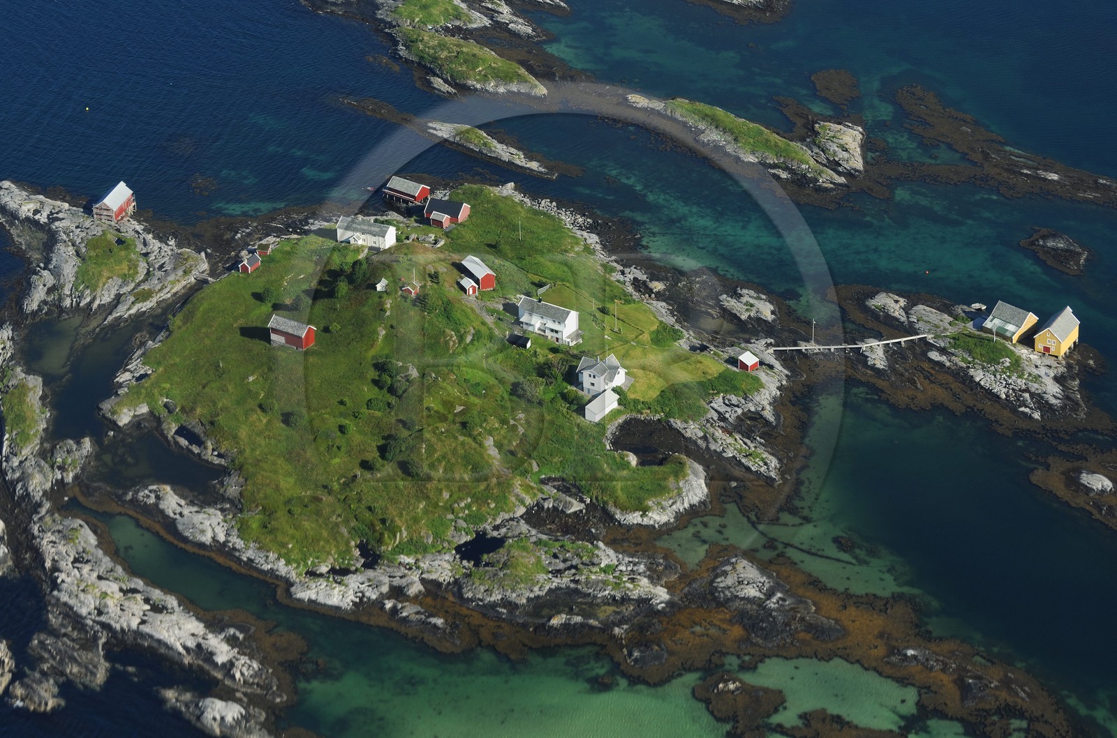 Norway, More Og Romsdal, fisher island south of Kristiansund (aerial view)
