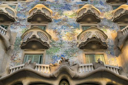Espagne, Catalogne, Barcelone, quartier de l'Eixample, Passeig de Gracia, Casa Batllo de l'architecte du modernisme catalan Antoni Gaudi, site classé au Patrimoine Mondial de l'UNESCO