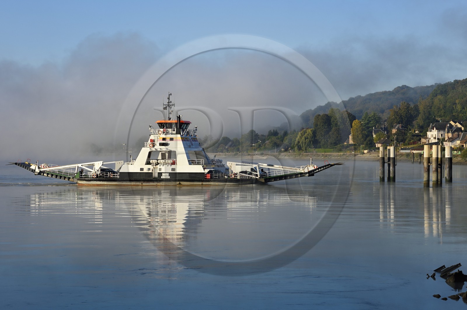 France, Seine-Maritime, Pays de Caux, Norman Seine River Meanders Regional Nature Park, Duclair, the ferry crossing the Seine in the morning mist