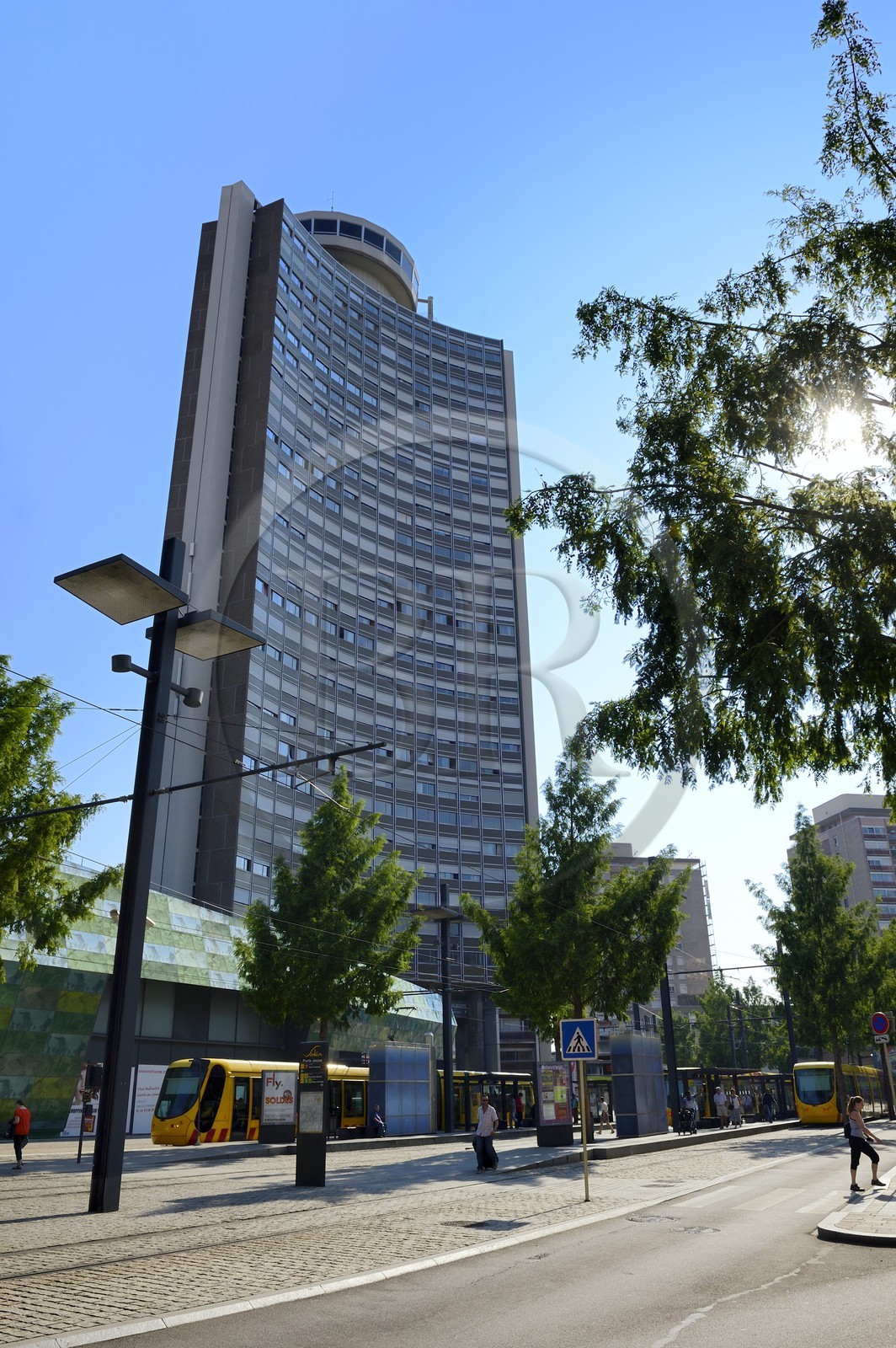 France, Haut-Rhin (68), Mulhouse, Tour de l'Europe de l'architecte François Spoerry