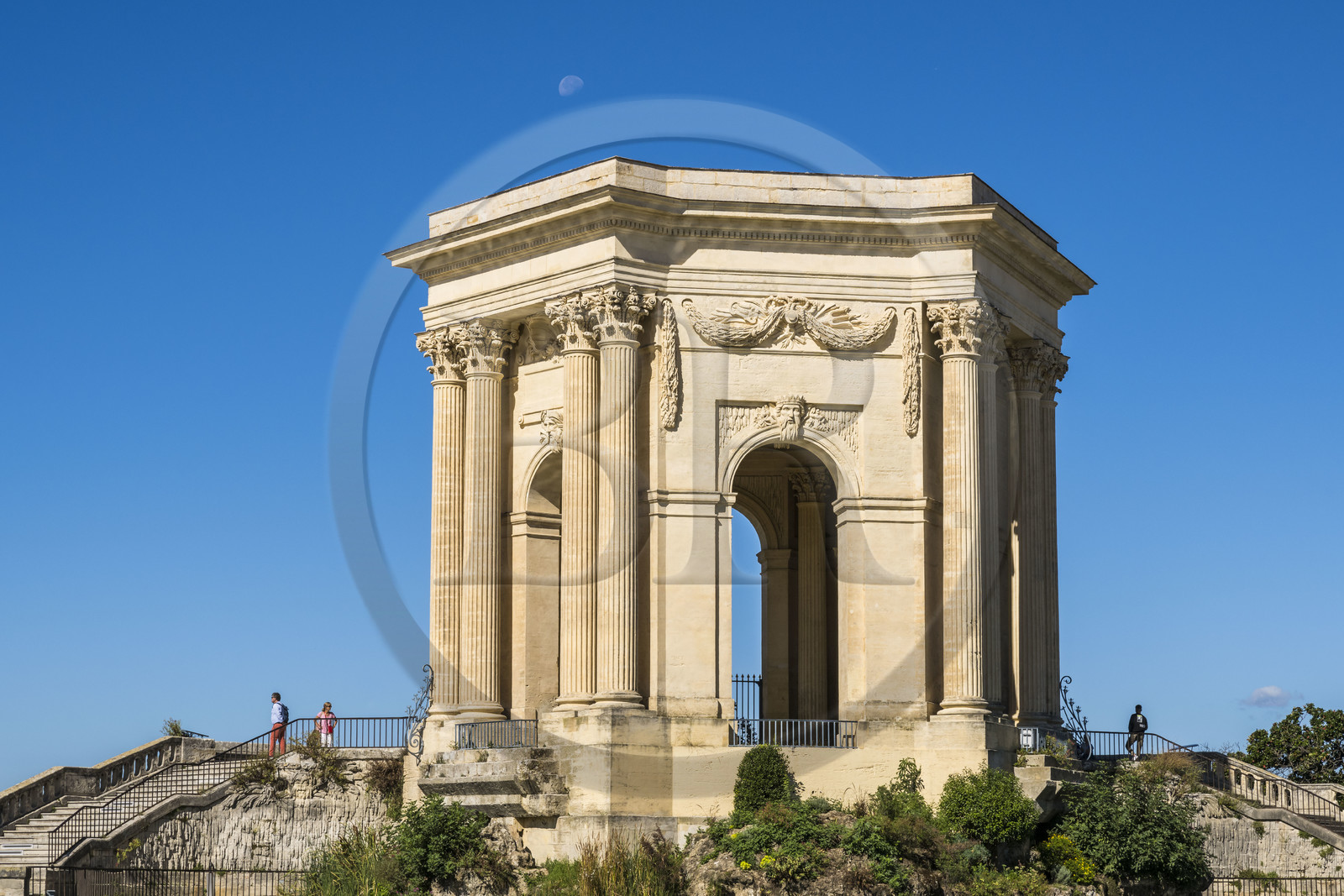 France, Hérault (34), Montpellier, centre historique appelé l’Ecusson, place Royale ou promenade du Peyrou, le chateau d'eau monumental construit en 1768