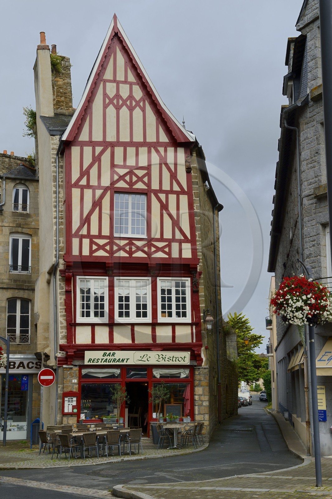 France, Cotes-d'Armor, Guingamp, one of the half timbered houses of the Place du Centre
