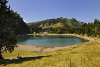 Suisse, canton de Vaud, Villars-sur-Ollon, lac des Chavonnes