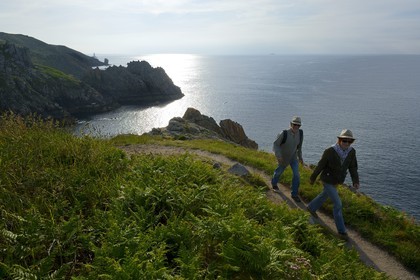France, Finistère (29), Mer d'Iroise, Plogoff, Pointe du Raz, sentier du GR 34