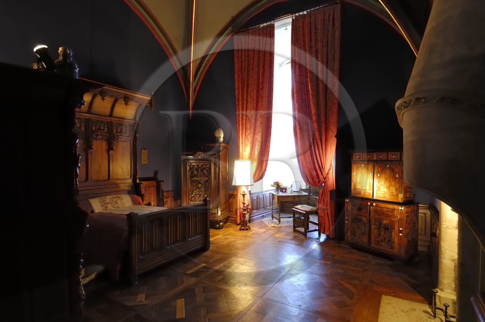 France, Maine et Loire (49), château de Montreuil-Bellay, chambre à coucher