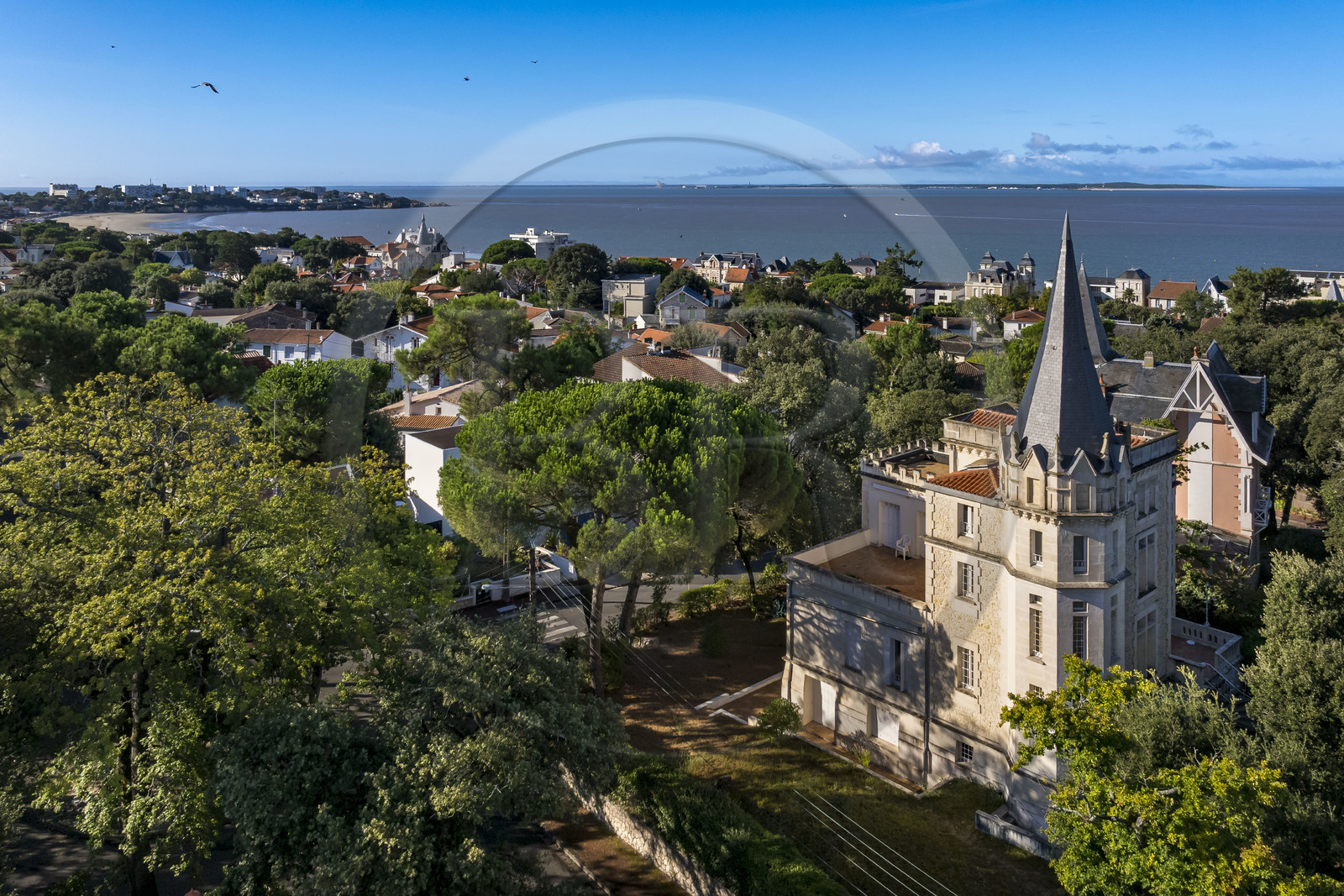 France, Charente-Maritime (17), Royan,  villa du quartier résidentiel du Parc Oasis, la Villa Le Nid d'Aigle (vers 1890)