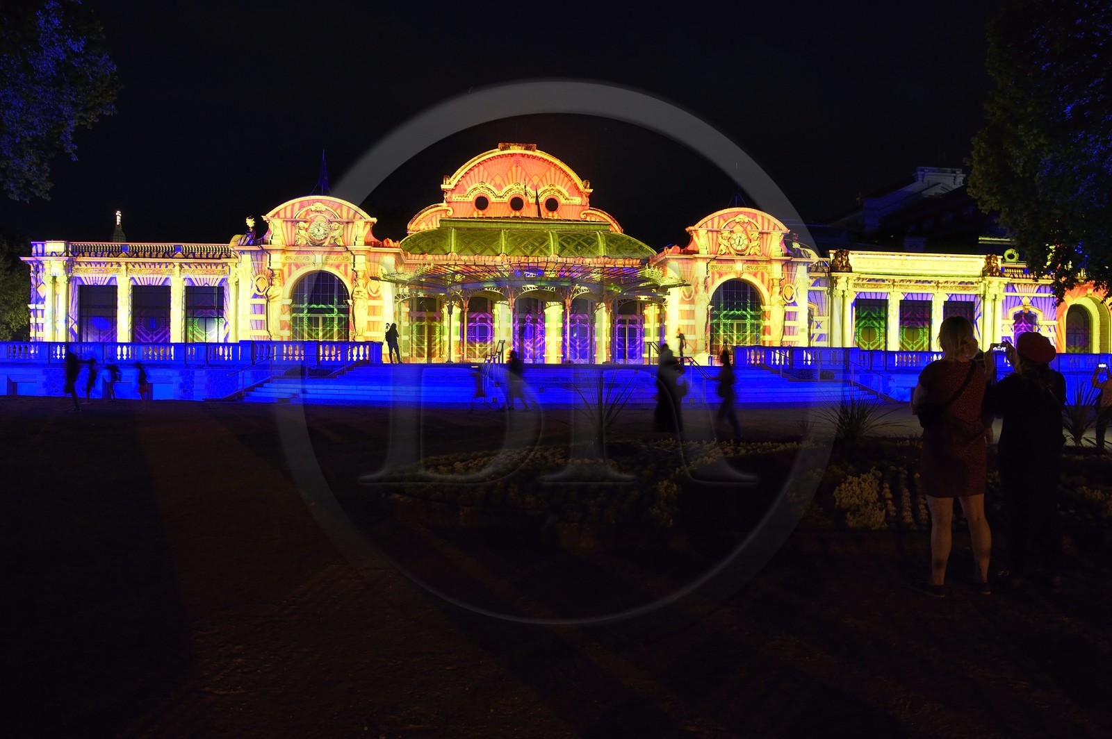 France, Allier (03), Vichy, projection of images on the facades of the Palais des Congrès (Congress Palace) and the Opera in the Parc des Sources
