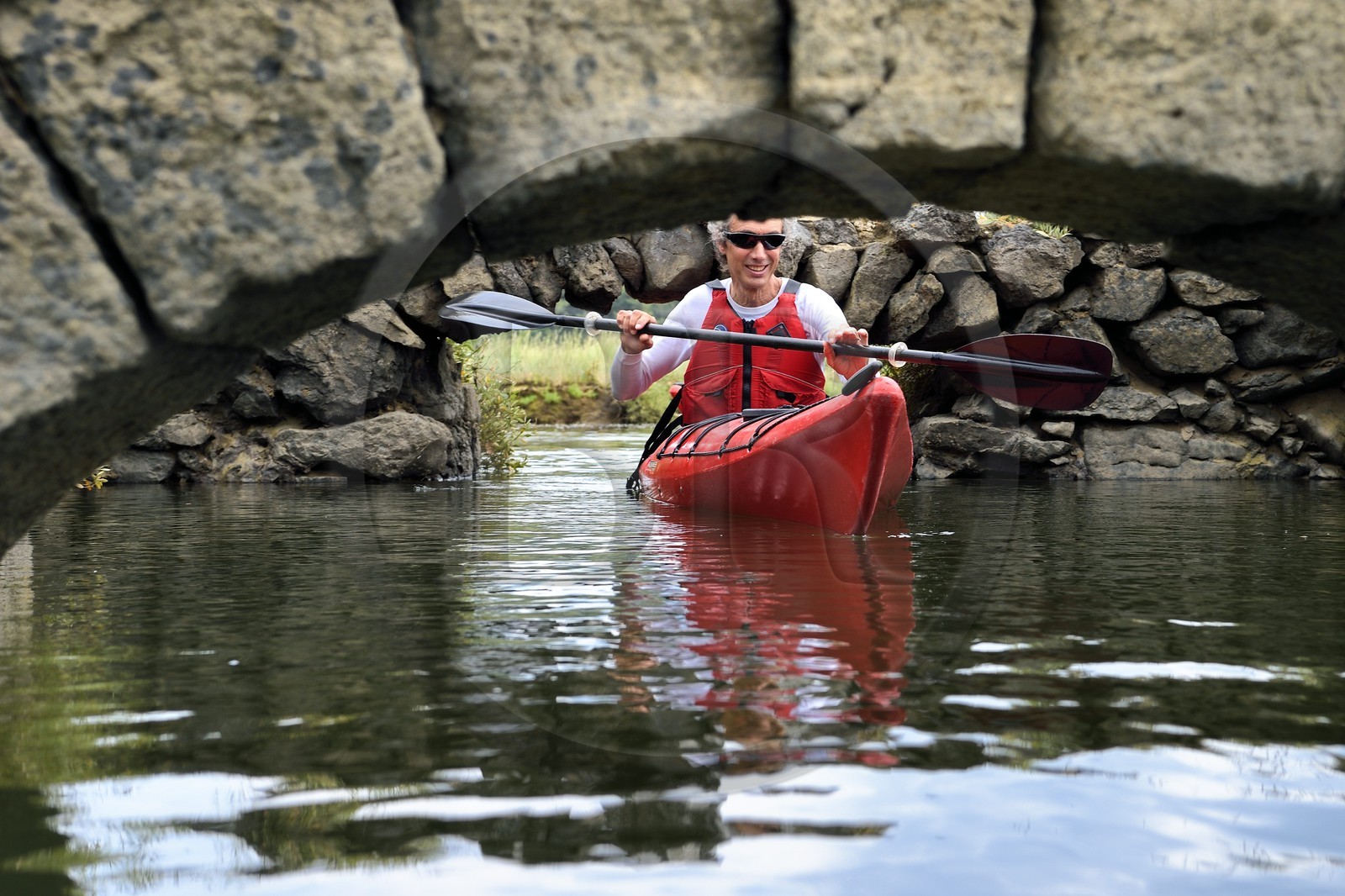 Spain, Basque Country, Biscay Province, Gernika-Lumo region, Urdaibai estuary Biosphere Reserve, kayaking on the estuary of the Oka River, former tidal energy mill