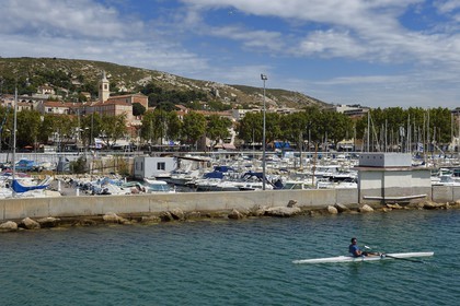 France, Bouches-du-Rhône (13), Marseille, 16e arrondissement, port de plaisance de l'Estaque
