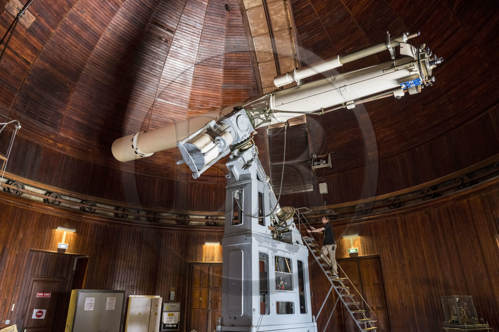 France, Alpes-Maritimes (06), Nice, le Mont Gros, l'observatoire conçu par l'architecte Charles Garnier, la lunette du Petit Equatorial