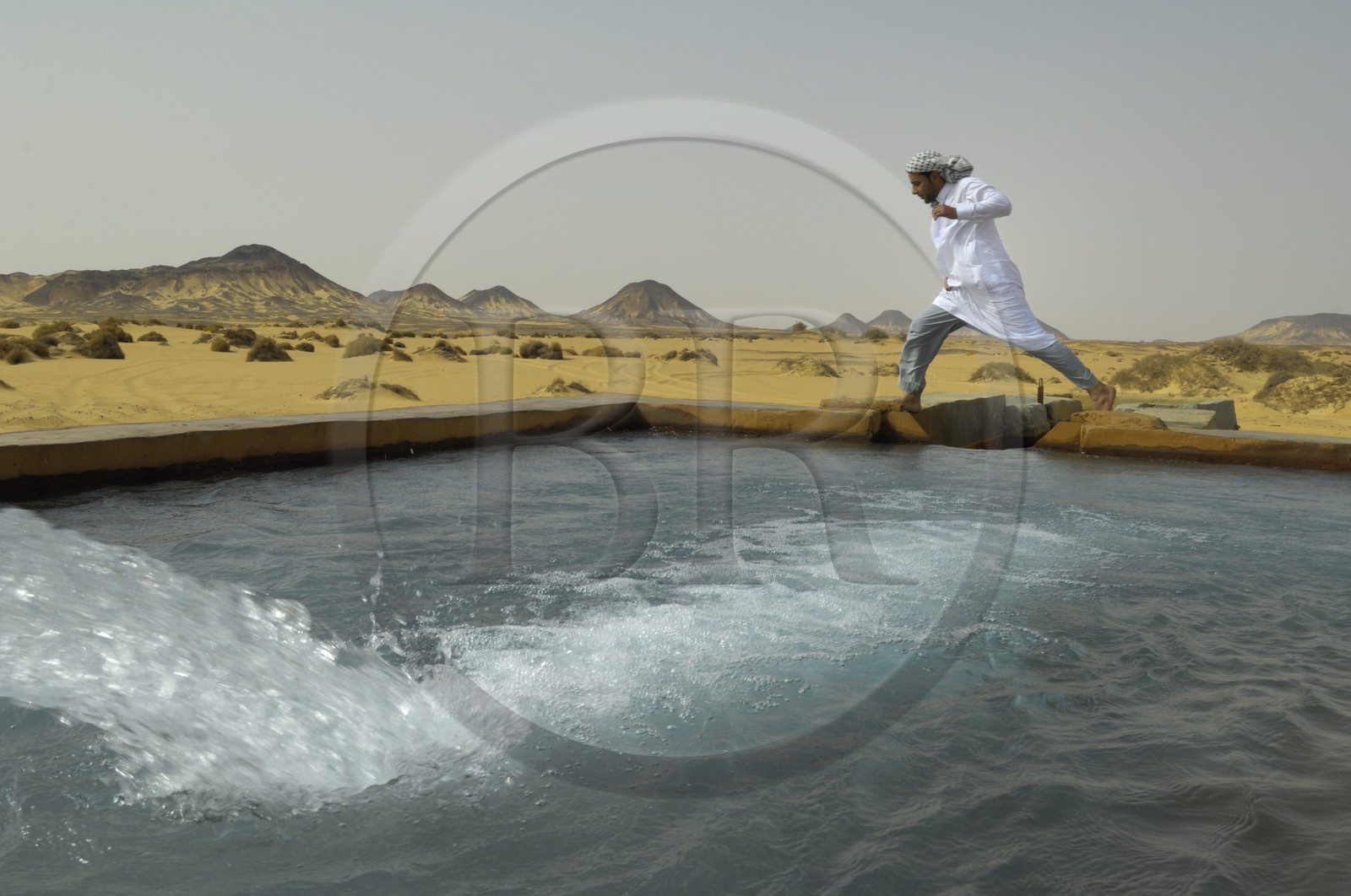 Egypte, Basse-Egypte, désert libyque, oasis de Bahariya (Bahareyya),  source d'eau chaude